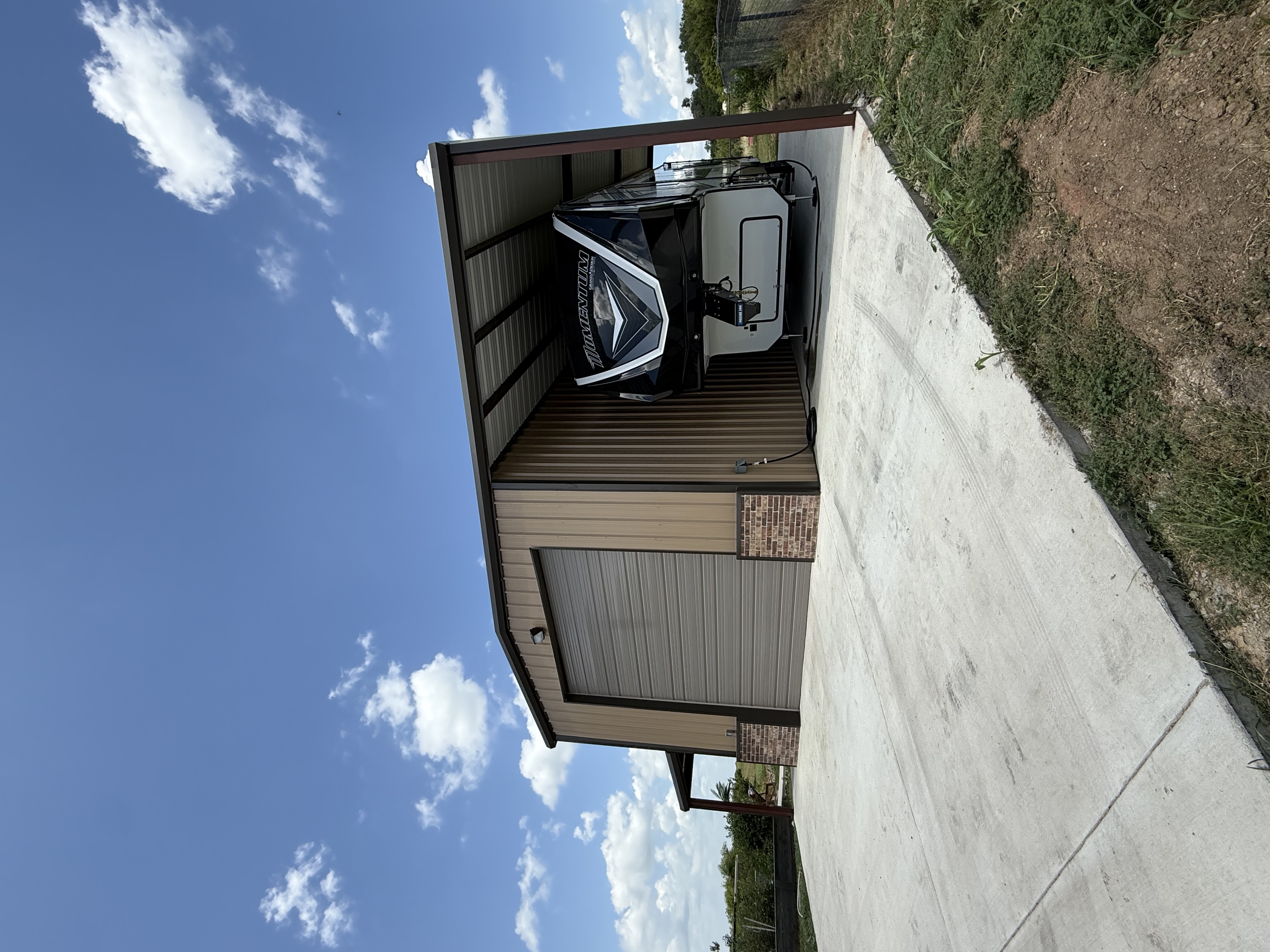 Custom metal building & shop by Jaybird Construction