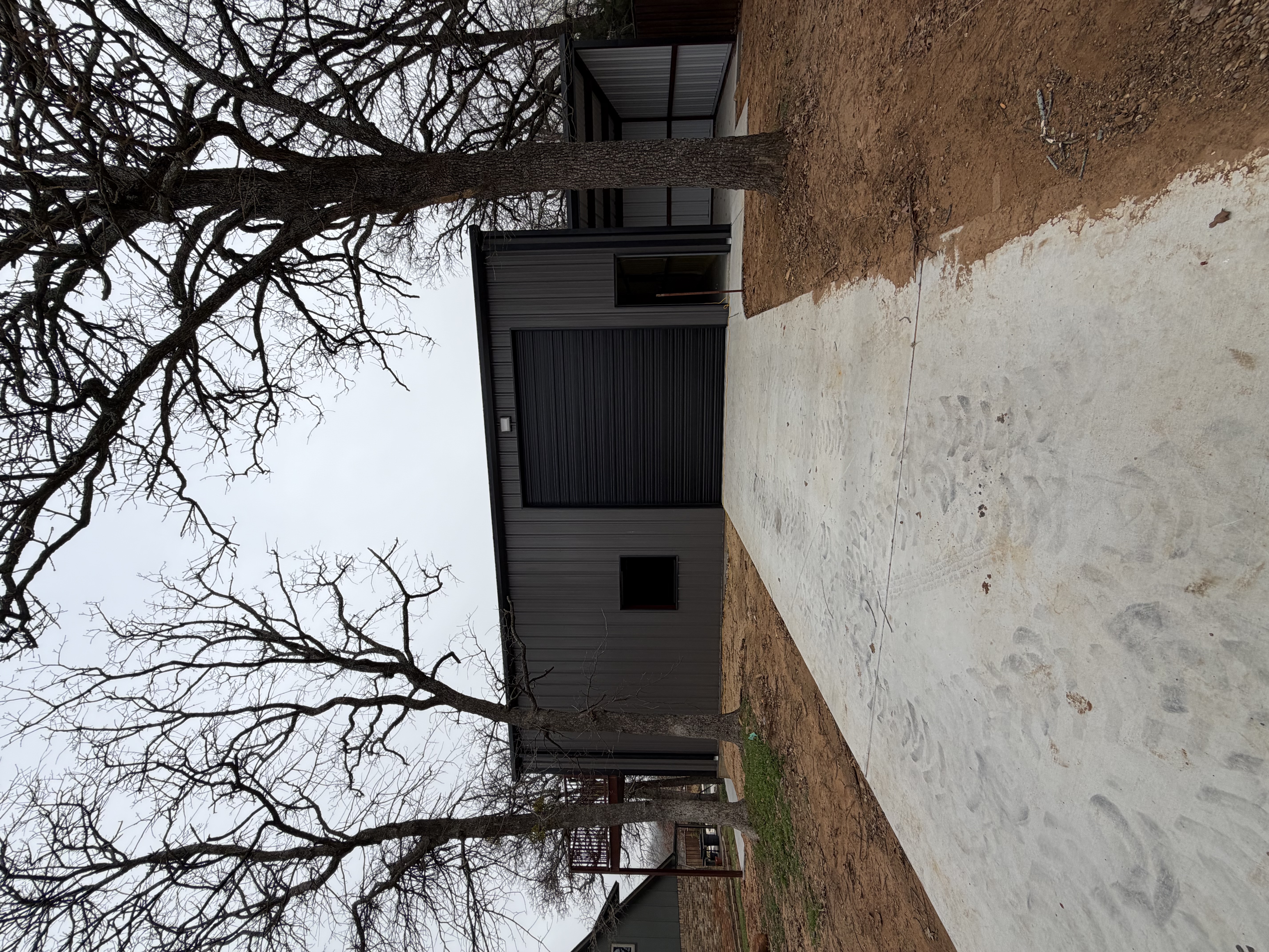 Custom metal building & shop by Jaybird Construction