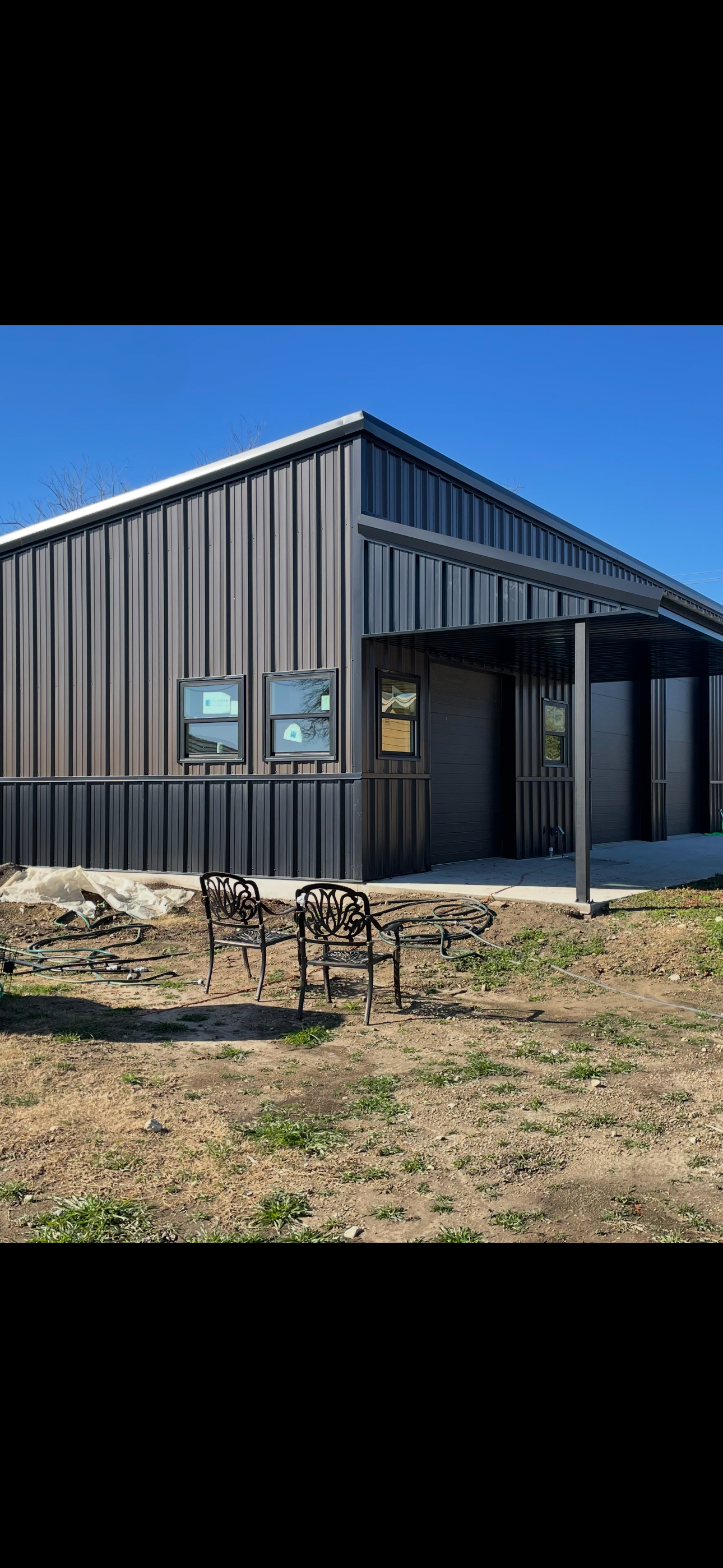 Custom barndominium by Jaybird Construction